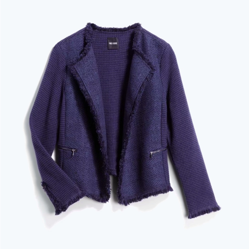 Never Worn NIC+ZOE navy blazer. Size L